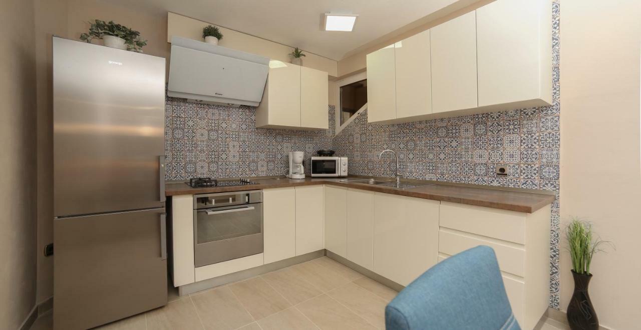 Keko Apartment Supetar Exterior photo