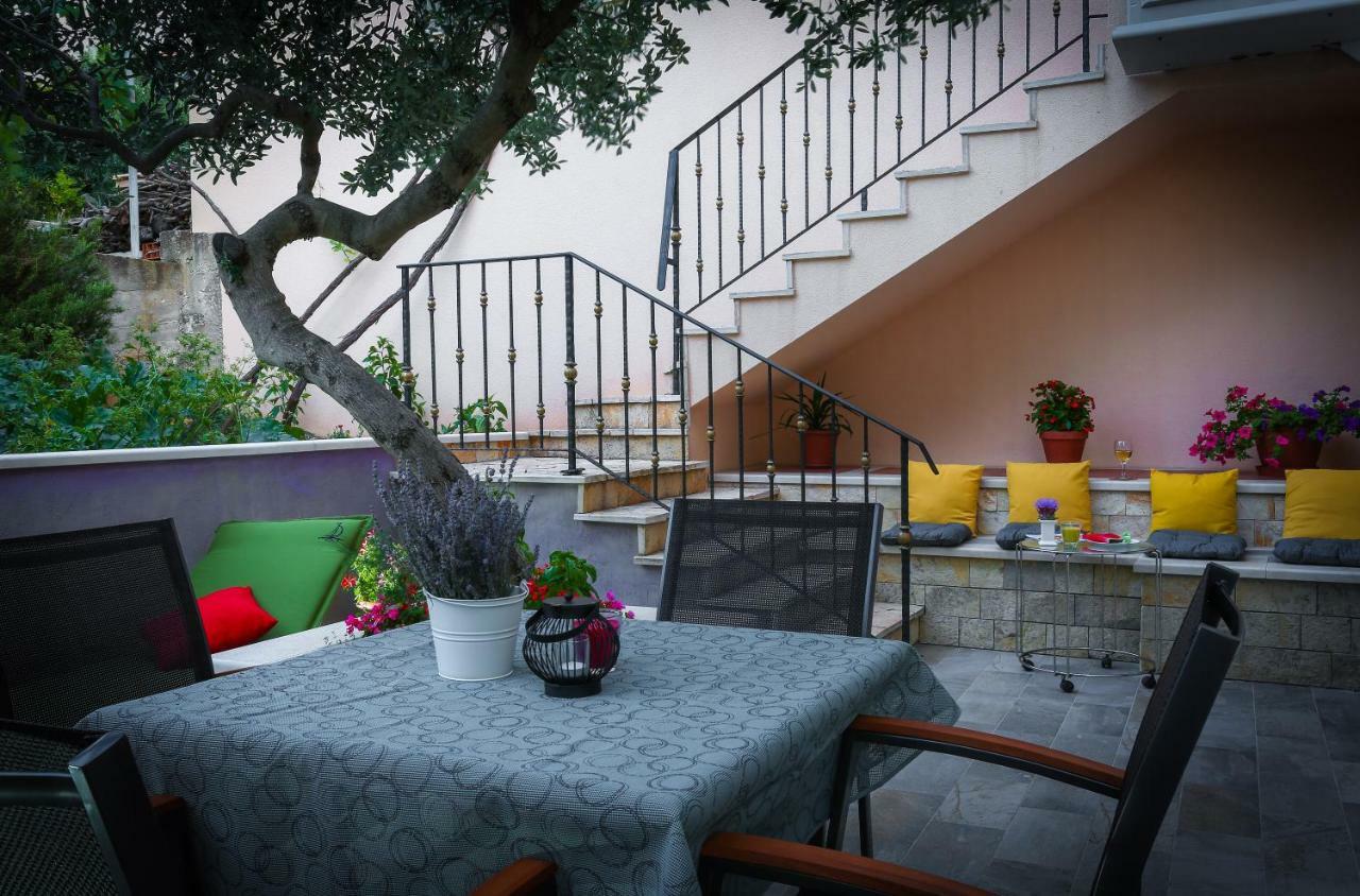 Keko Apartment Supetar Exterior photo